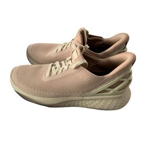 Women's Athens Fawn hands free size 9.5 kizik
